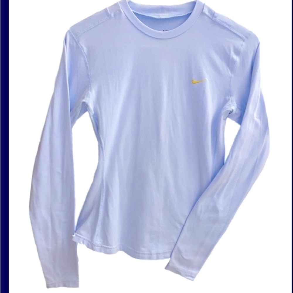 Nike Dri Fit Women’s Long Sleeve Size S (4-6)